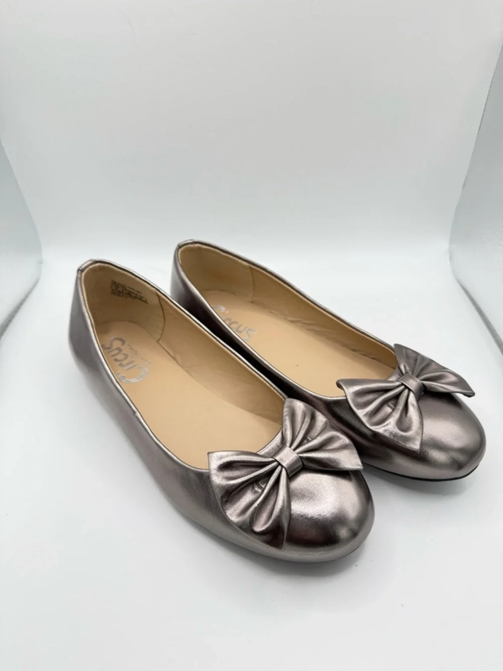 Sam Edelman Felicity Chelzee Ballet Flats Women's Size‎ 6 Metallic Silver Bow